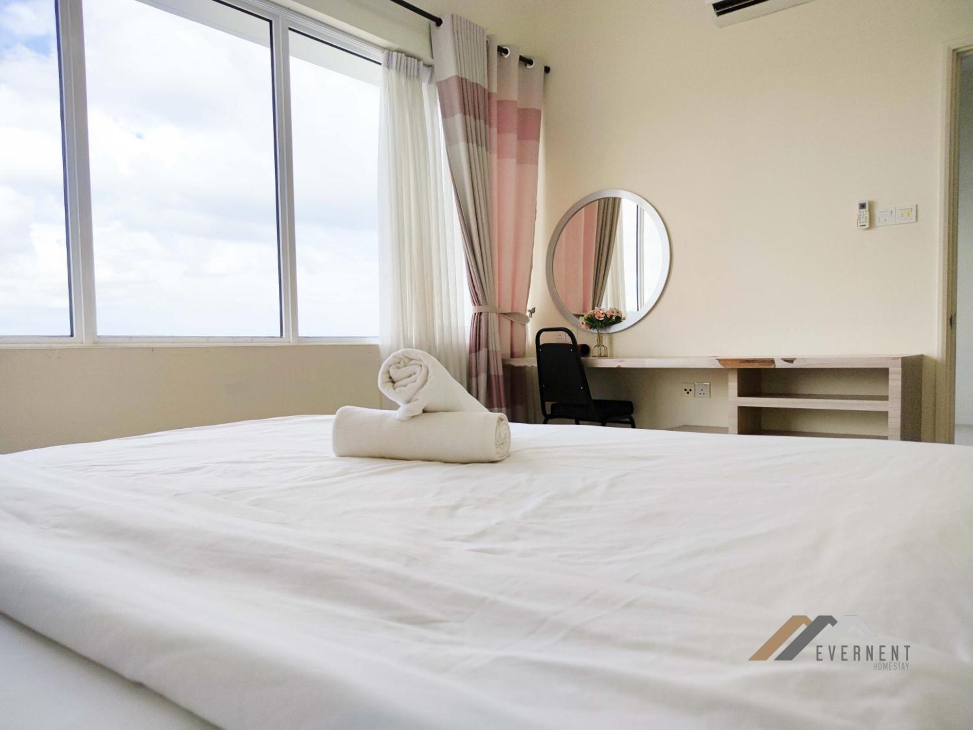 Evernent'S Homestay @ The Wharf Miri Exterior photo